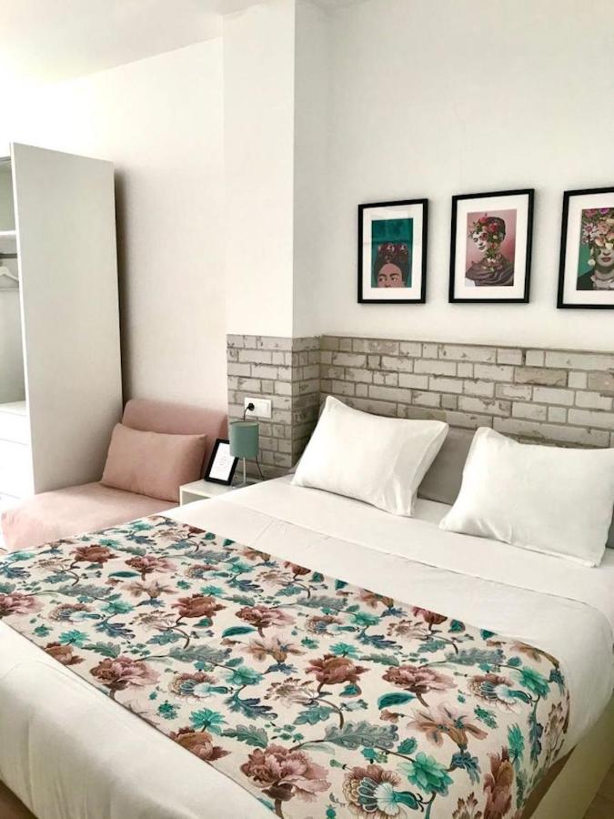 Apartamentos Elite - Art Collection - Frida Merida Bagian luar foto