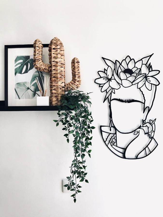 Apartamentos Elite - Art Collection - Frida Merida Bagian luar foto
